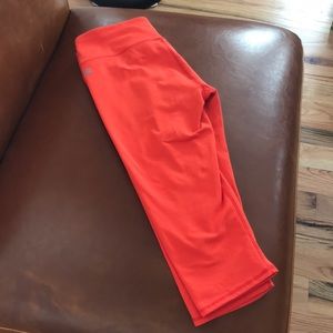Fabletics Capri tights